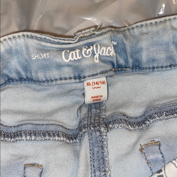 Used Girls Shorts - Picture 6 of 9